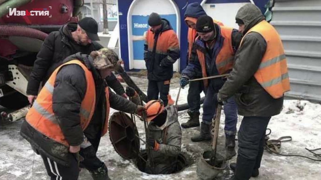 Очередной день в сверхсложных условиях Харьковские коммунальщики восстанавливают водоснабжение во всех районах города.