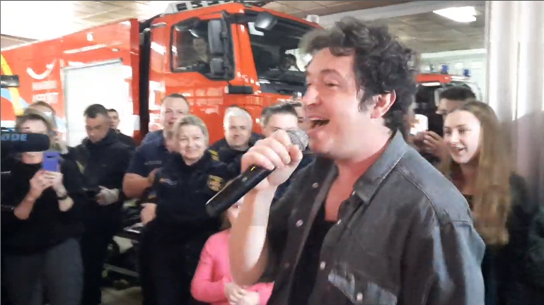 Pianoбой в Харькове выступил перед спасателями ГСЧС