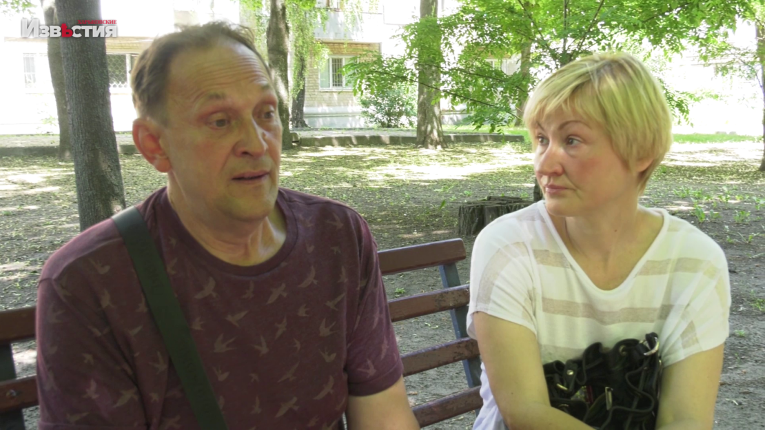 "Мы просто ждали смерти": жители Старого Салтова рассказали о жизни в оккупации (видео)