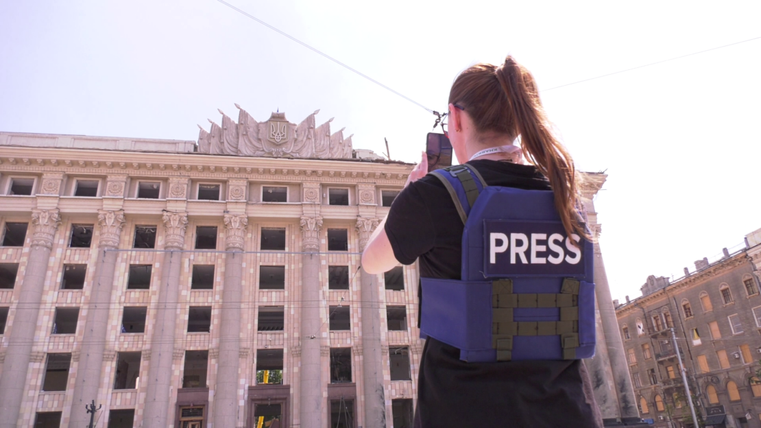 "Вся броня в работе", - львовские волонтеры исполнили мечту харьковских журналистов (видео)