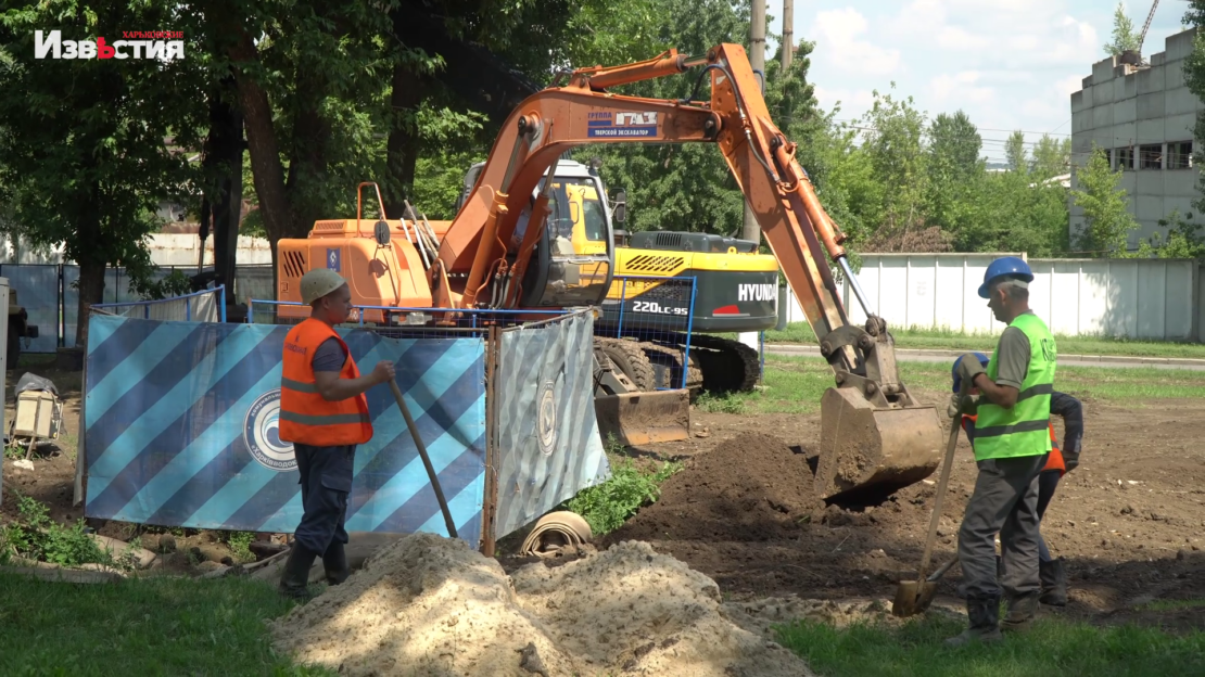 Відновити подачу води. Аварійні бригади щодня ремонтують постраждалі ділянки мережі водопостачання