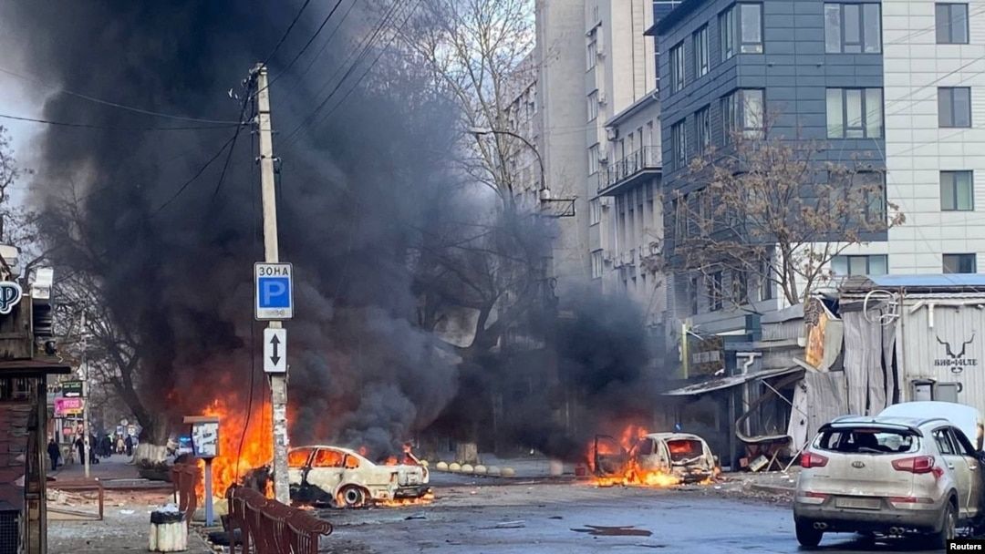 26 груднВійна в Україні: 26 грудня. Черговий обстріл Херсону та загроза нової атаки окупантівя. Черговий обстріл Херсону , підтримка України та загроза нової атаки окупантів