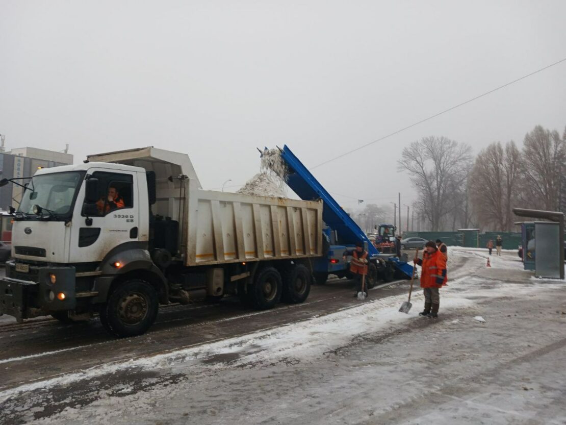 Харків живе і працює: звітують комунальники (фото)