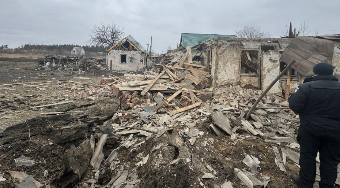 Окупанти вдарили керованими авіабомбами по Вовчанську: є загиблі