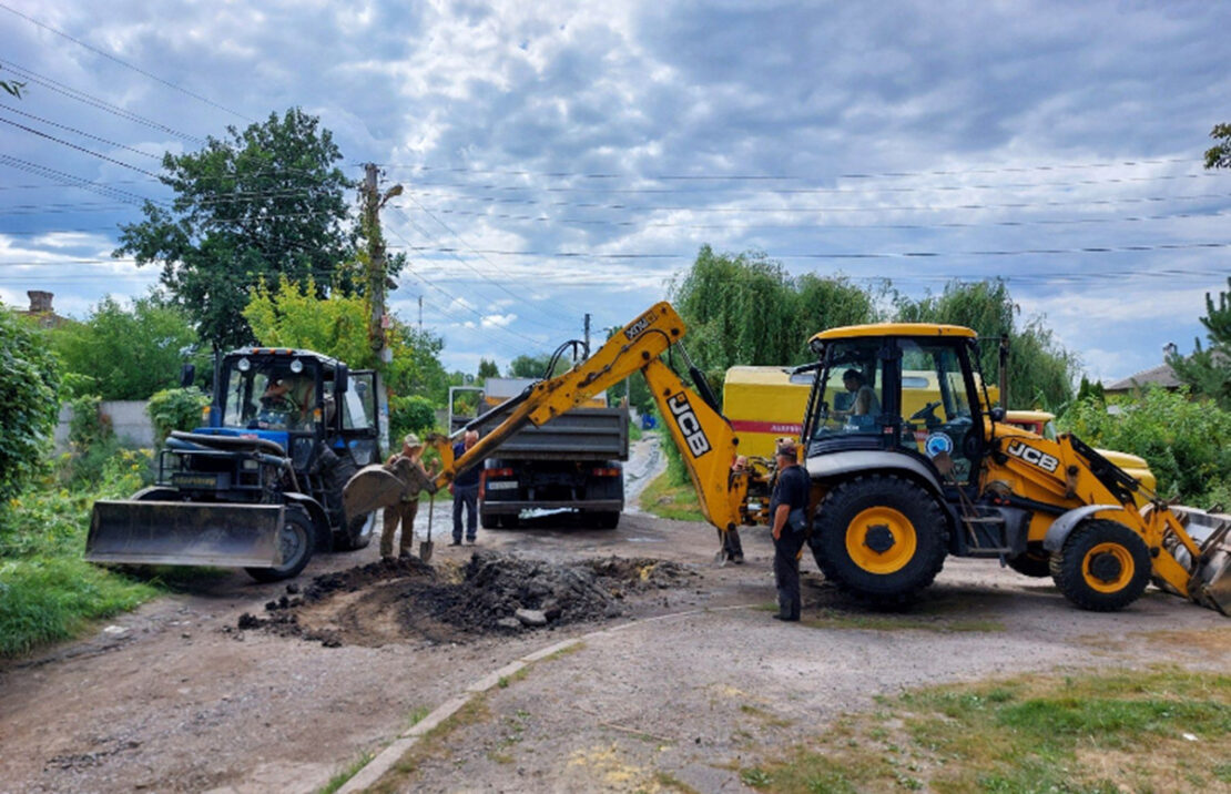 За вихідні у Харкові усунули 24 аварії на водоводах