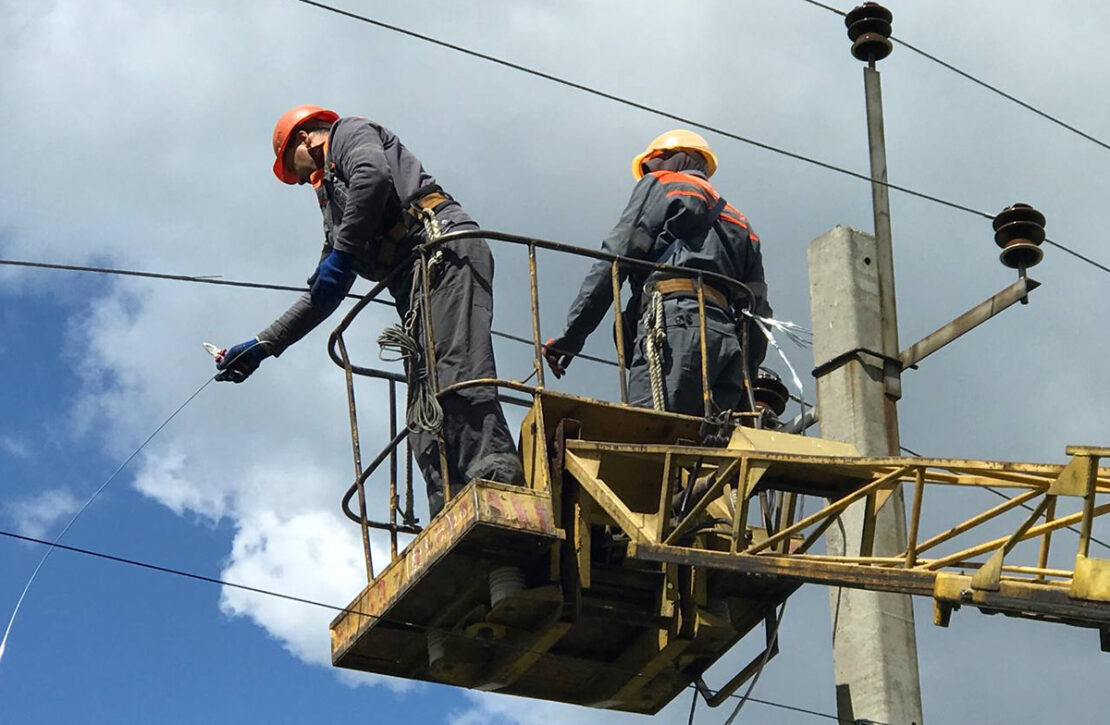 У Золочеві на Харківщині відновили світло після обстрілів