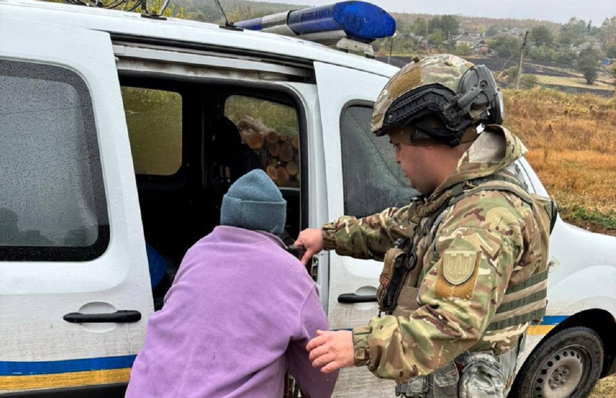 Евакуація населення з Купʼянського та Борівського напрямків