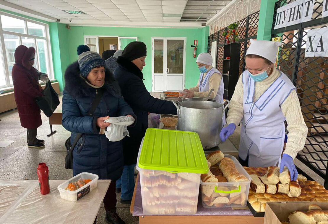 В Основ'янському районі Харкова працюють пункти видачі харчування 