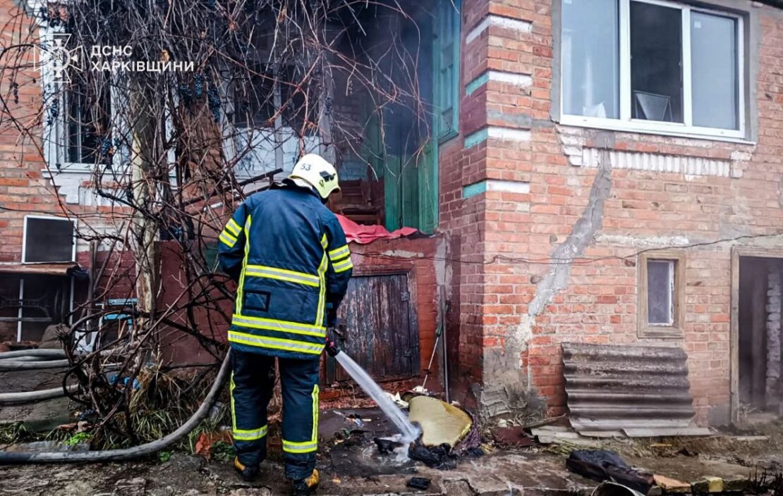 Троє людей загинули на пожежах у Харкові та Дергачах (фото)