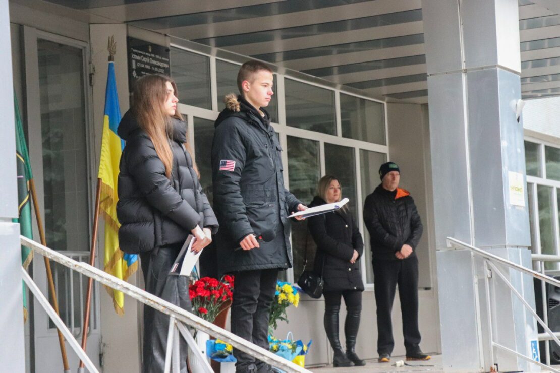 В одному з ліцеїв Харкова відкрили меморіальні дошки двом загиблим воїнам