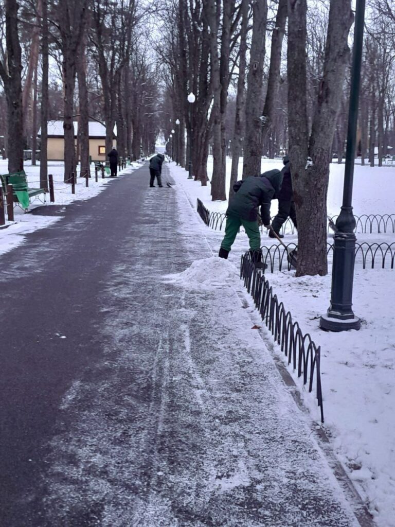 Харківські комунальники оперативно відреагували на виклик стихії