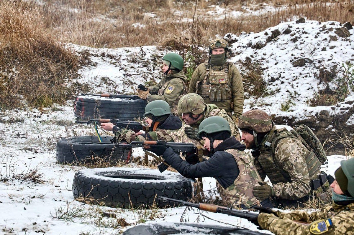 Жителів Харківщини запрошують пройти підготовку до нацспротиву