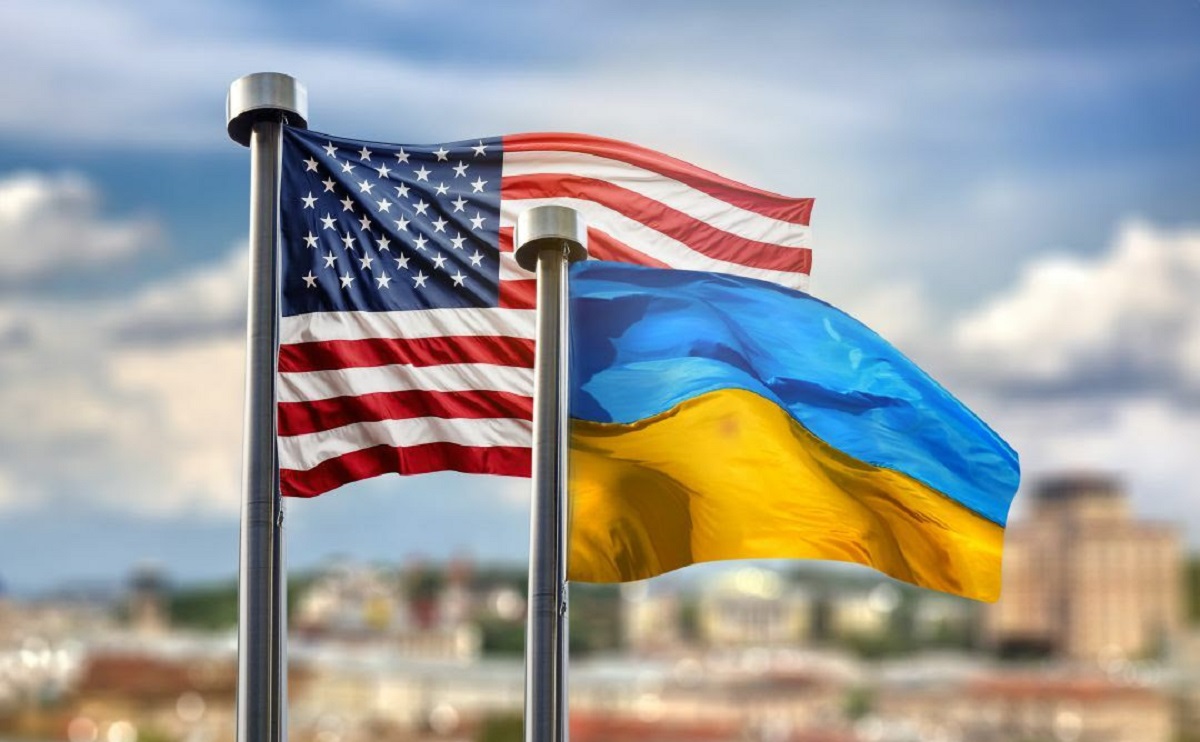 Більшість українців упевнені, що США буде наддержавою