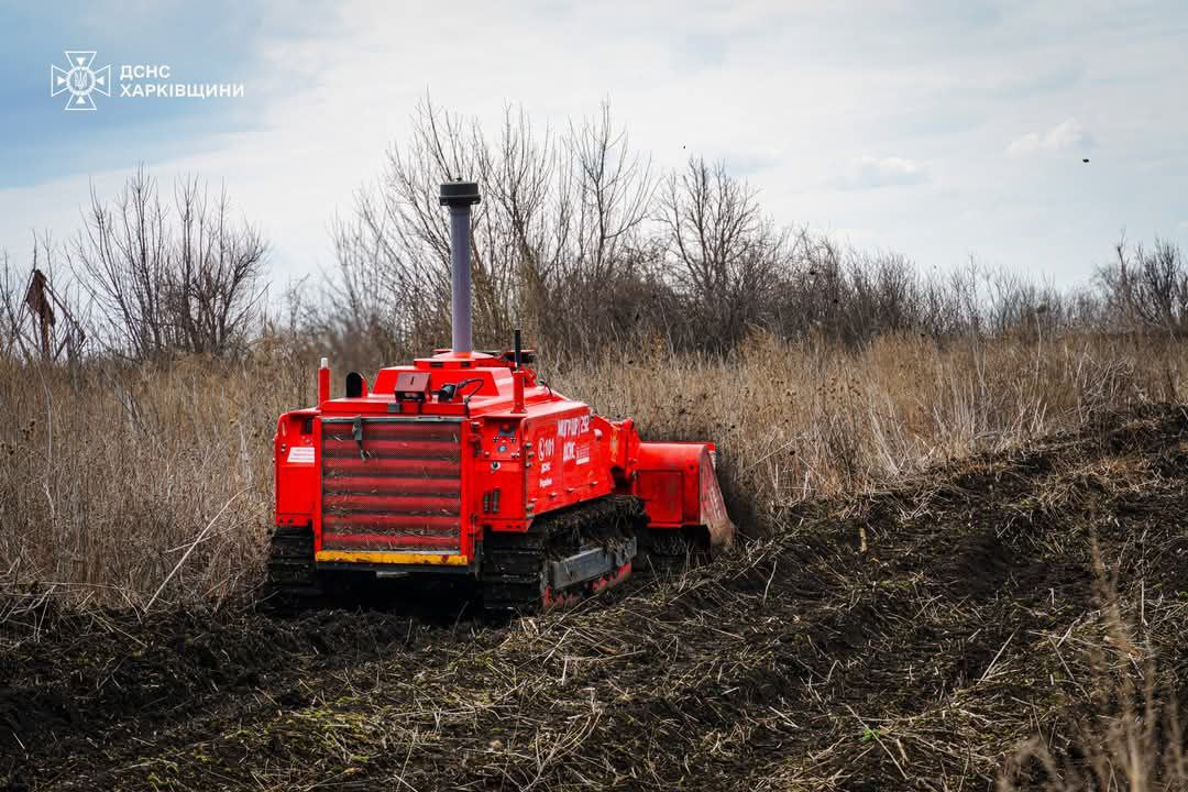 На Харківщині сапери ДСНС допомагають відновлювати газопостачання