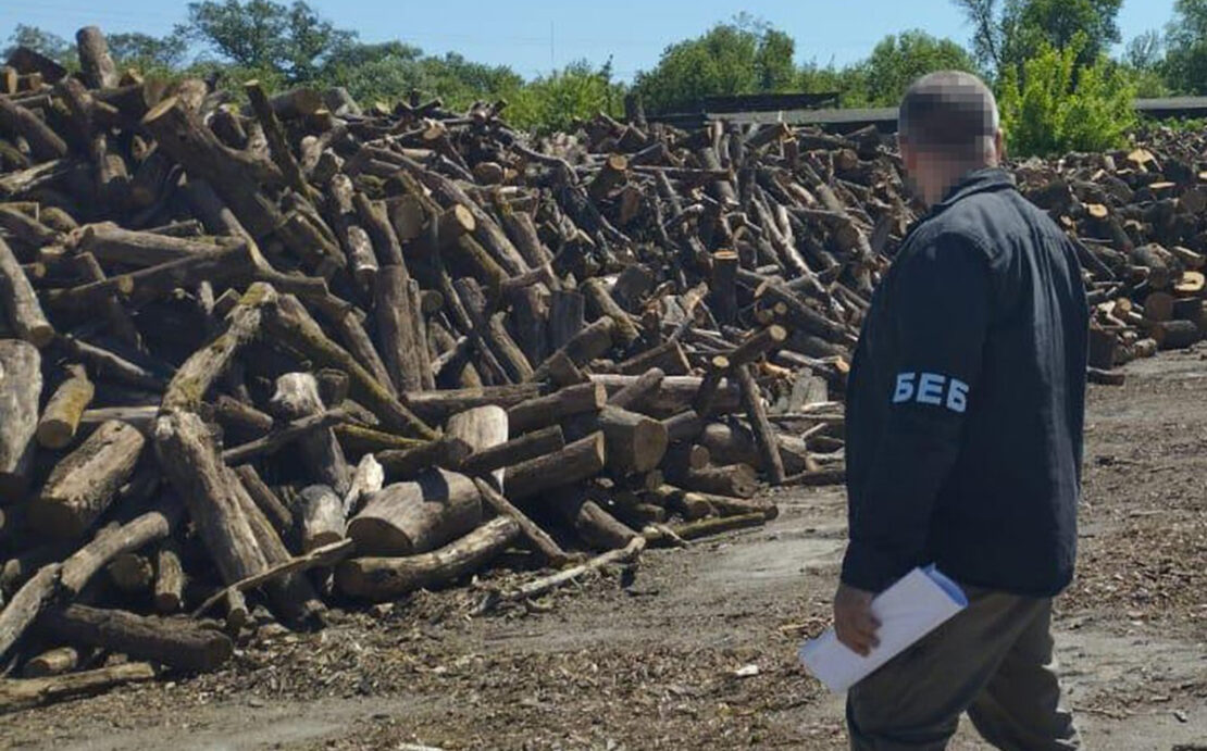 На Харківщині вкрали кошти під час закупівлі дров для ЗСУ