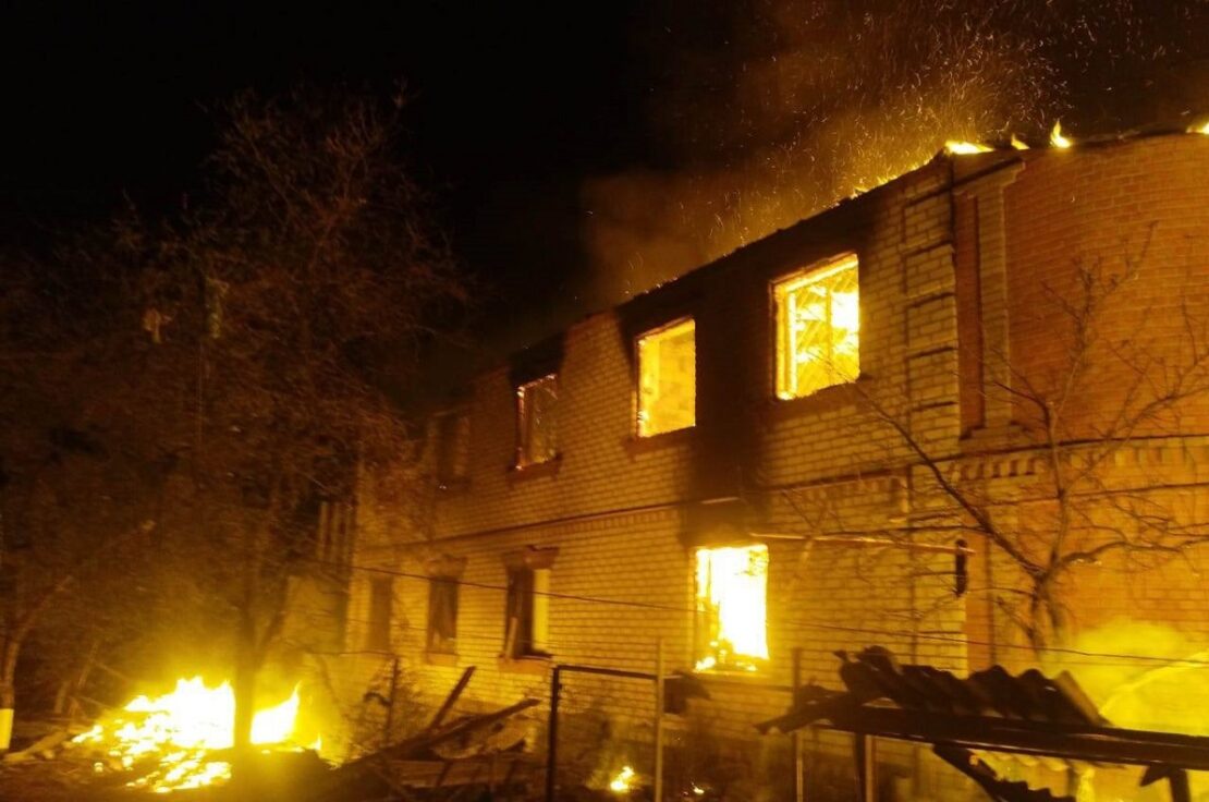 Ввечері 16 квітня ворог наніс масований удар по місту Ізюм на Харківщині