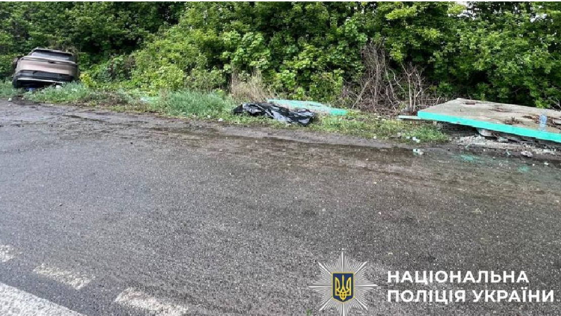 Смертельна ДТП на зупинці під Харковом: водія затримали