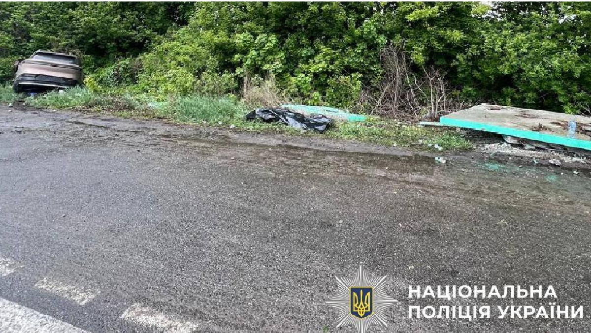 Смертельна ДТП на зупинці під Харковом: водія затримали