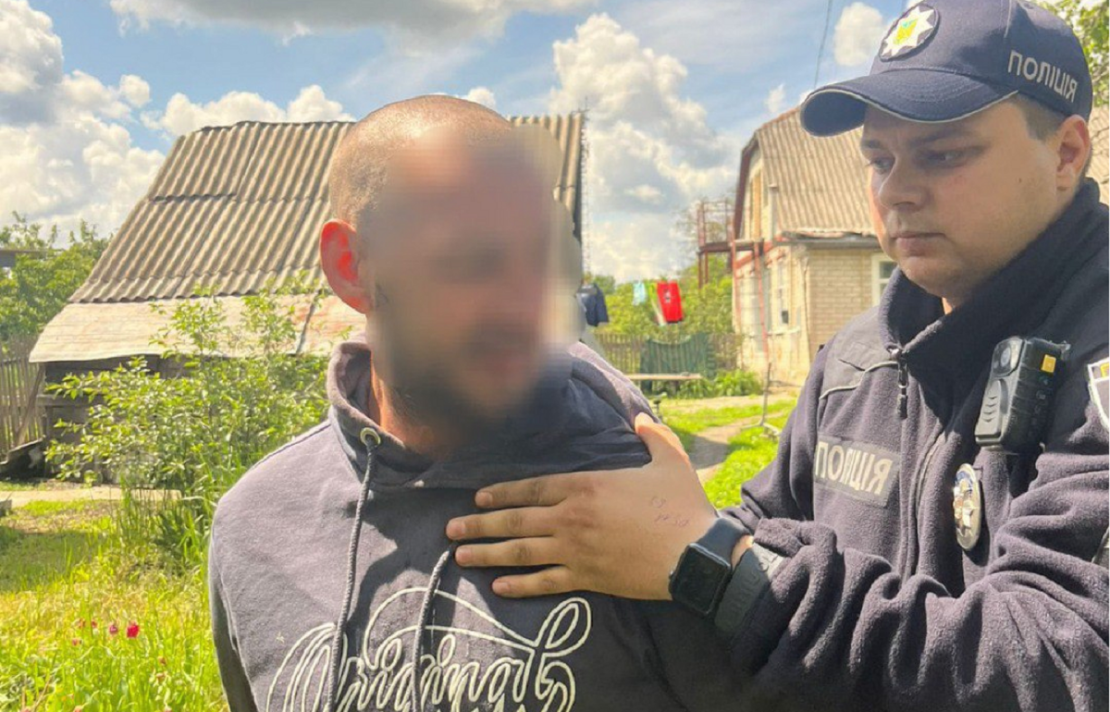 Затримали чоловіка, який пограбував металоприйомку в Люботині на Харківщині