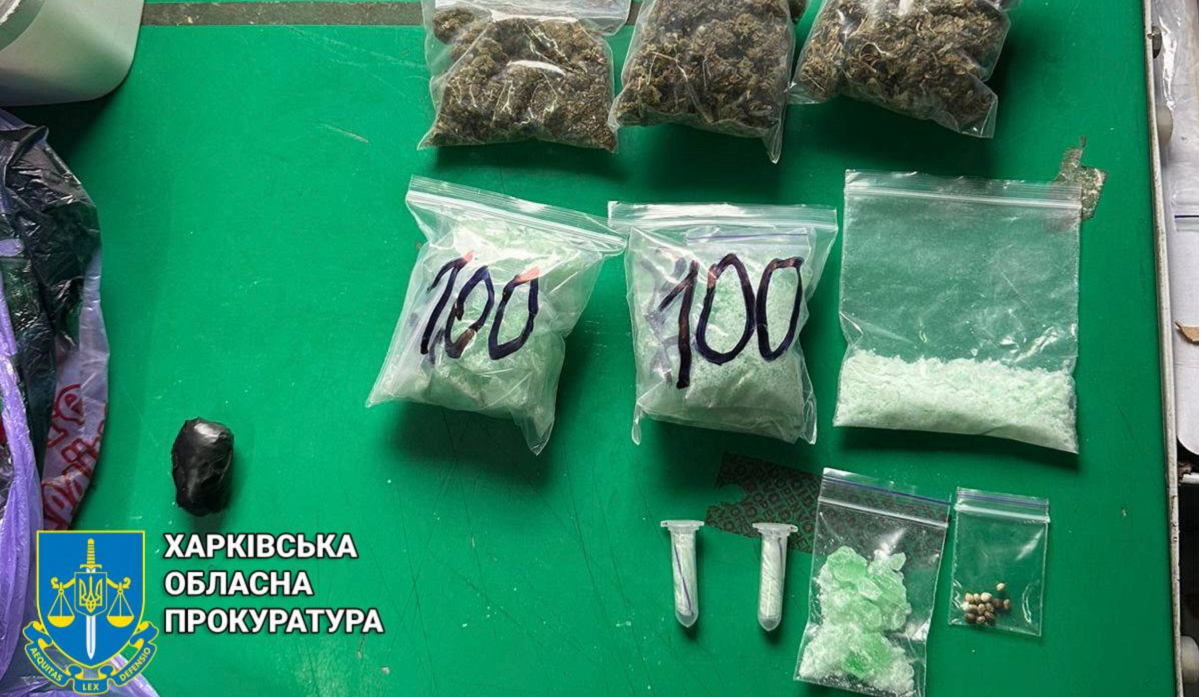 У Харкові в’язні організували продаж наркотиків (фото)
