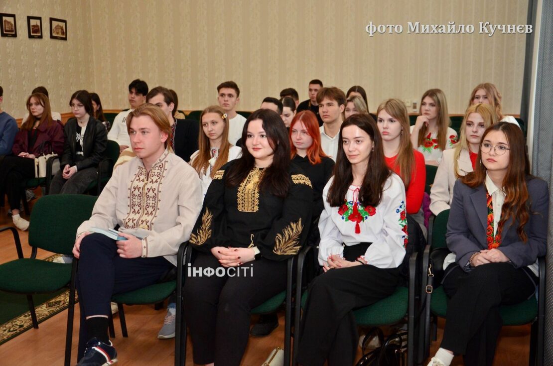 Члени Молодіжної ради обговорили нагальні проблеми Харкова