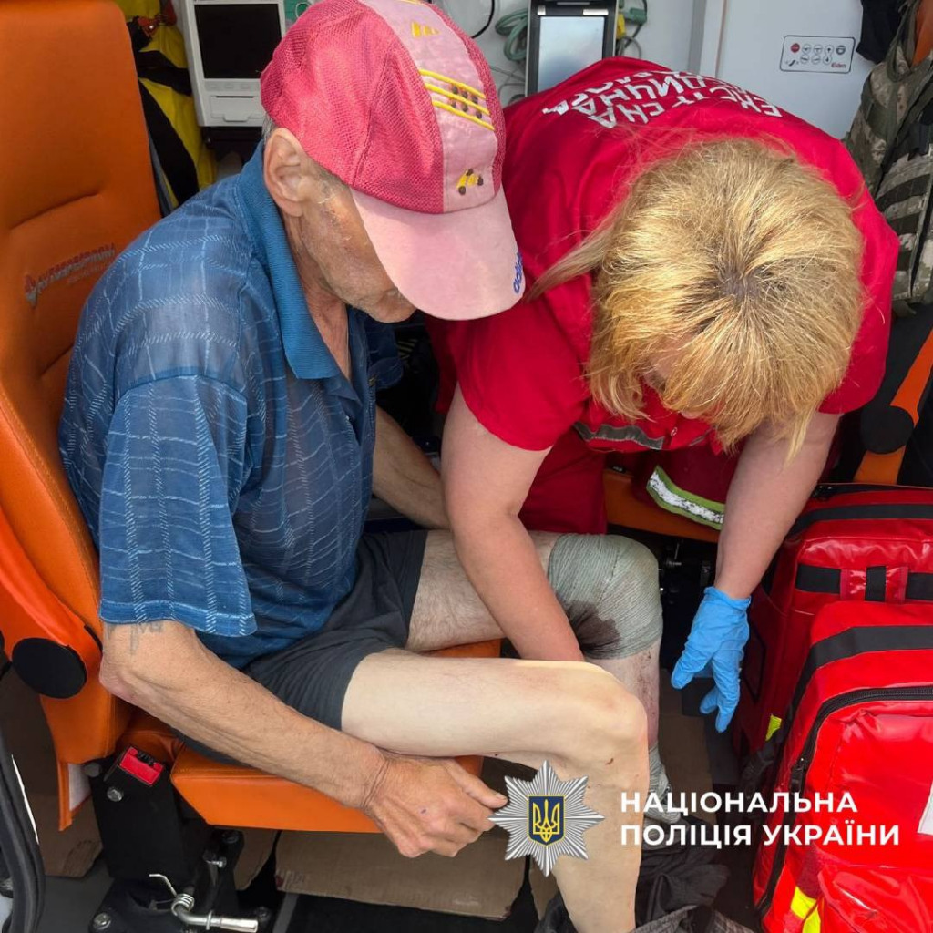 У Вовчанських Хуторах подружжя постраждало від атаки БпЛА