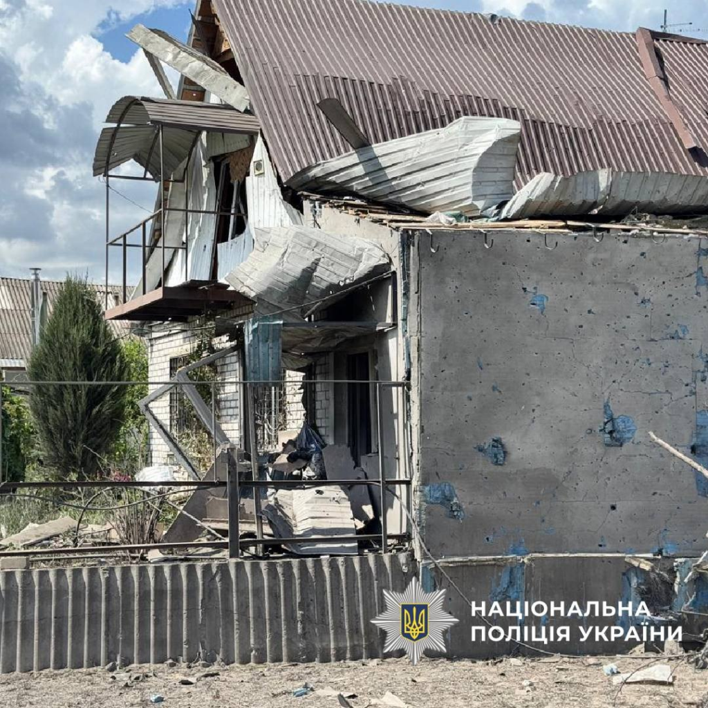 Окупанти обстріляли Харківський район: постраждало 5 цивільних