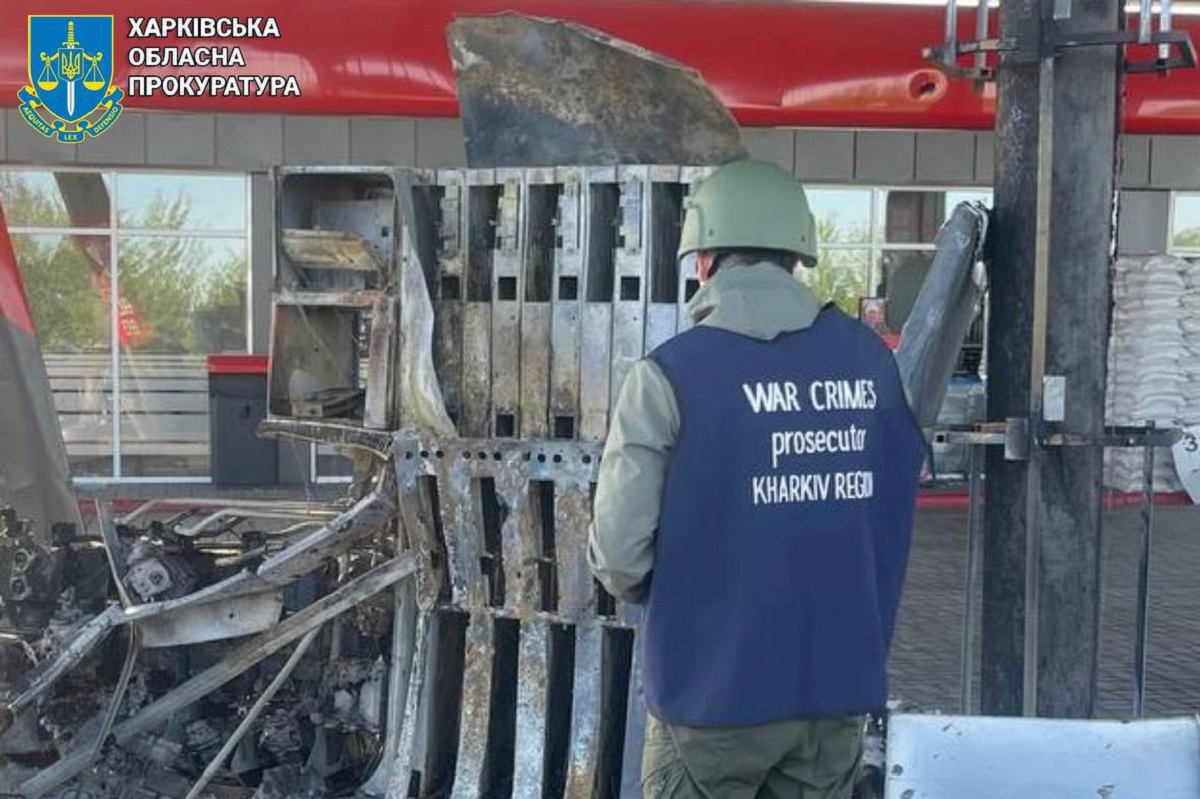 Вночі ворожі БпЛА поцілили в АЗС у Харкові та в склади у Васищеве