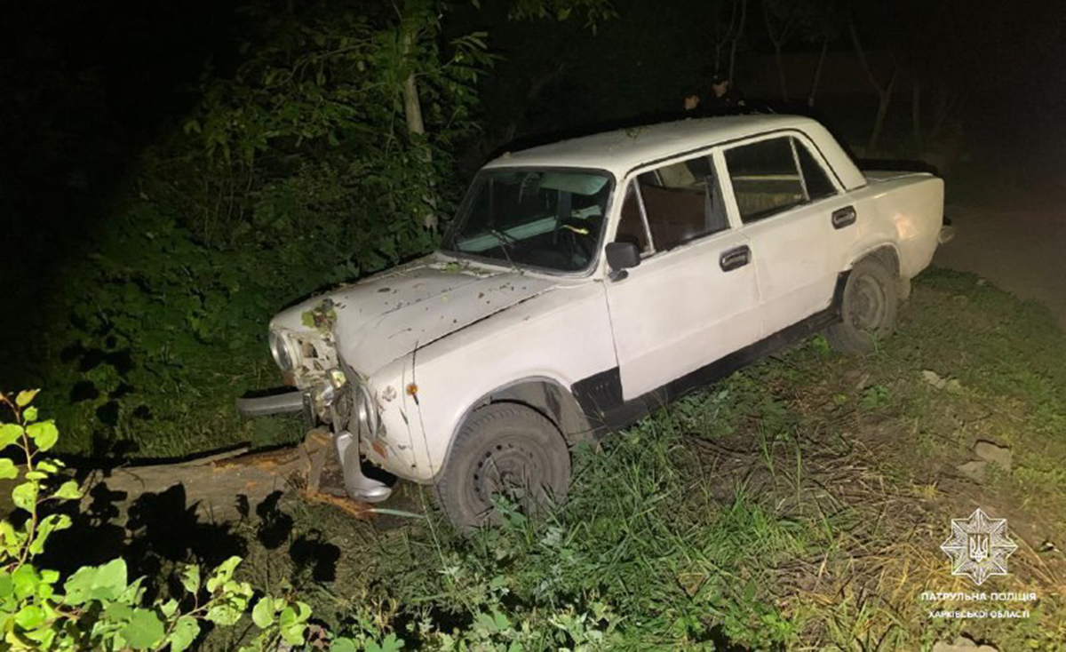 У Харкові п'яний водій намагався втекти від поліції та скоїв ДТП