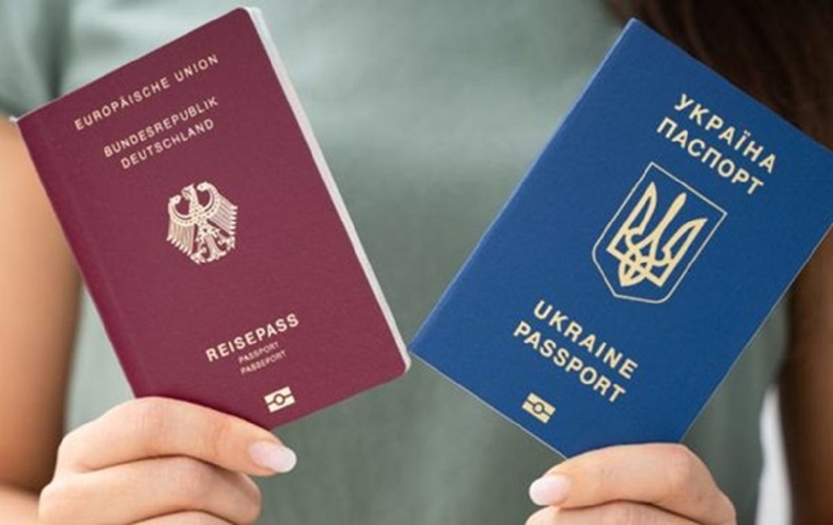 Множинне громадянство для українців: що змінить ухвалений закон