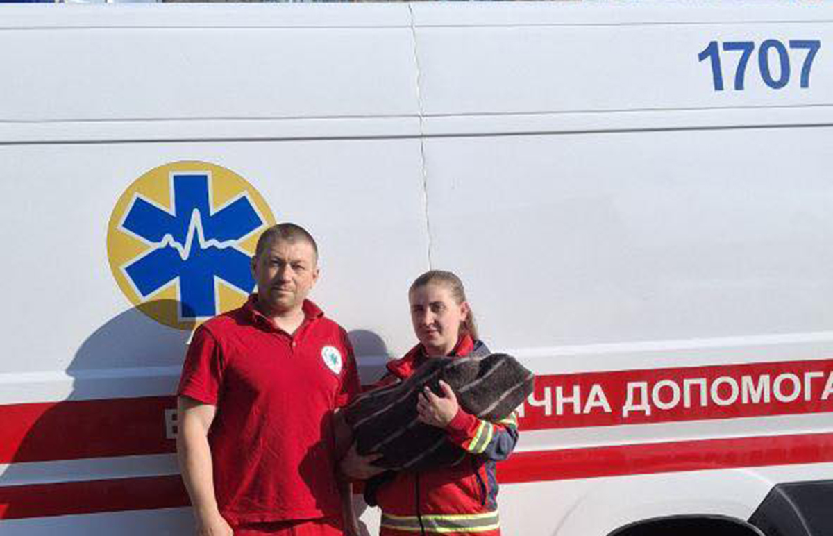 На Харківщині в кареті “швидкої” народилася дитина