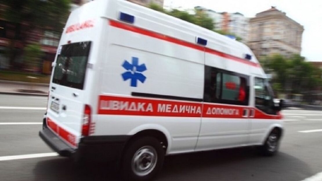 На Харківщині медики екстренки врятували життя чоловіку з інфарктом