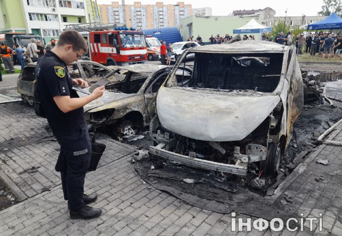 Ворог атакував Харків новим боєприпасом - фото наслідків