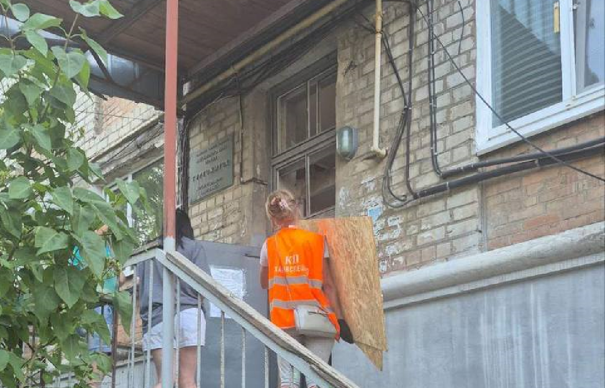 У Харкові є пошкодження житлового фонду через нічну атаку БпЛА