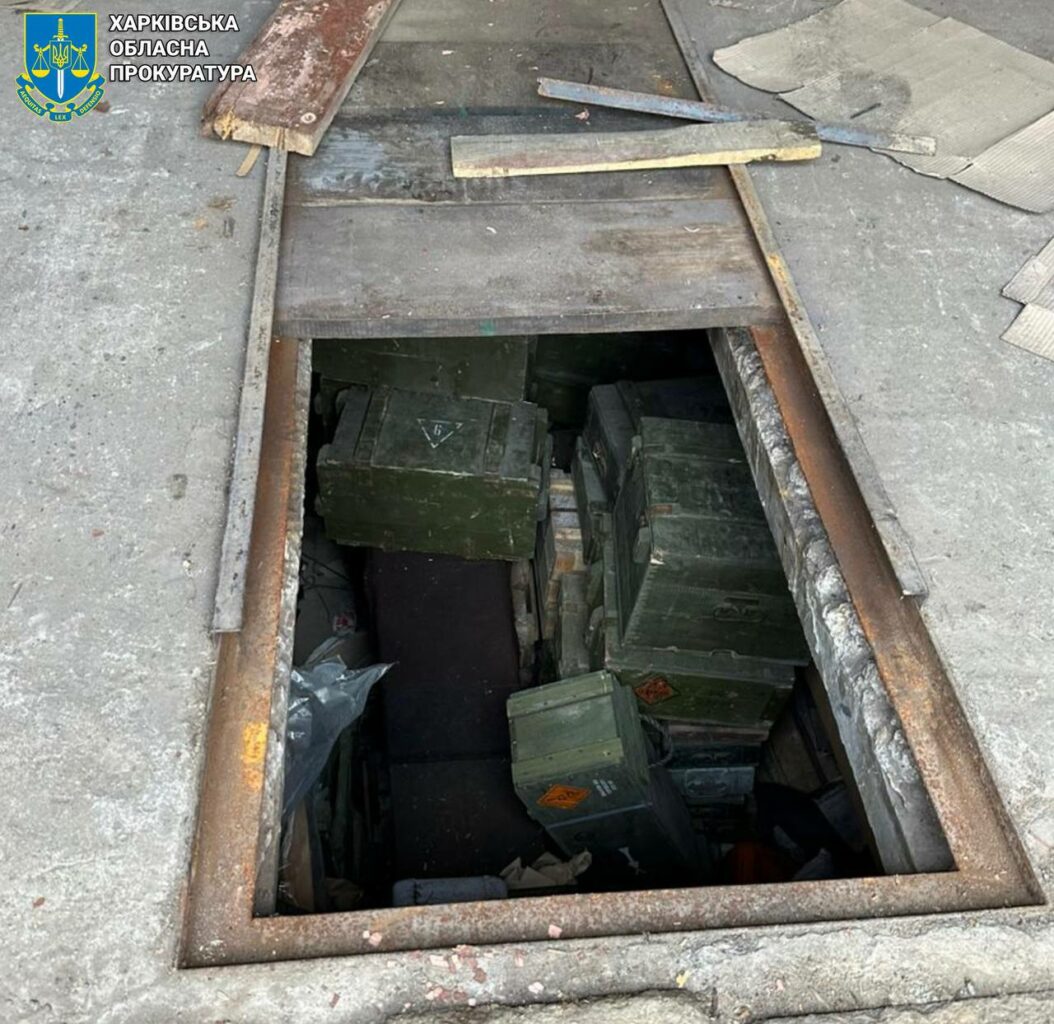 У Харкові викрили масштабну схованку зі зброєю та боєприпасами (фото)