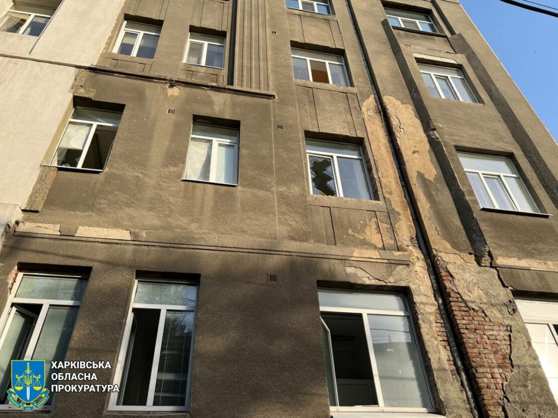 У Харкові унаслідок обстрілу пошкоджено пологовий