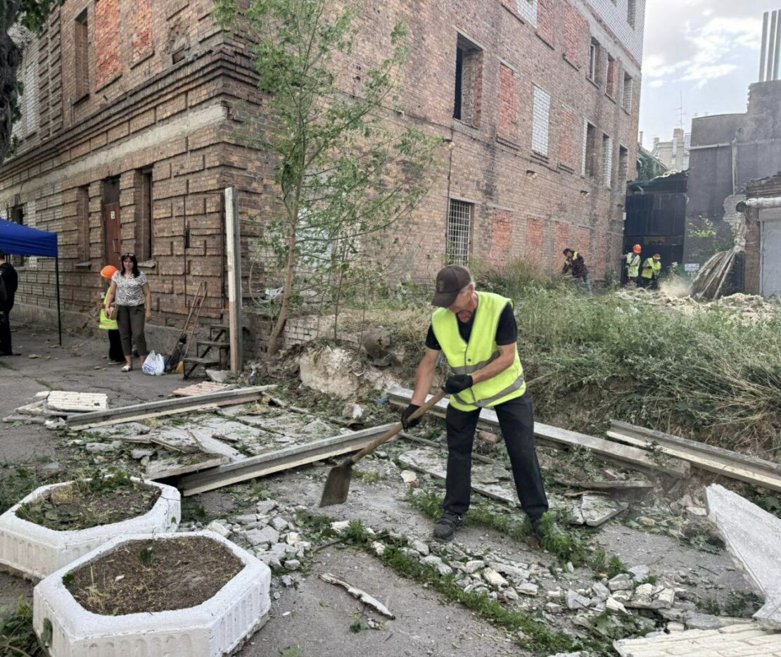 Пошкоджено десятки будівель — наслідки атаки БпЛА на Харків (фото)