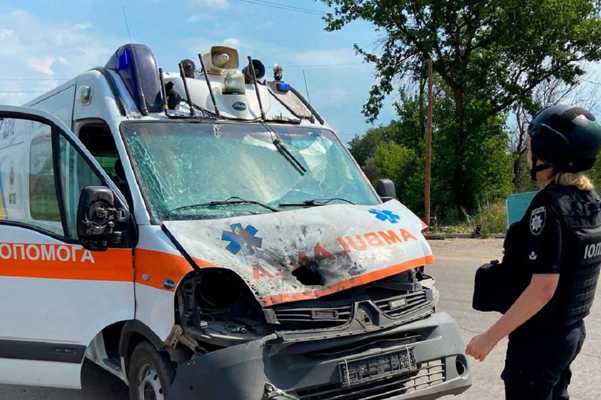 На Харківщині ударний дрон атакував «швидку»