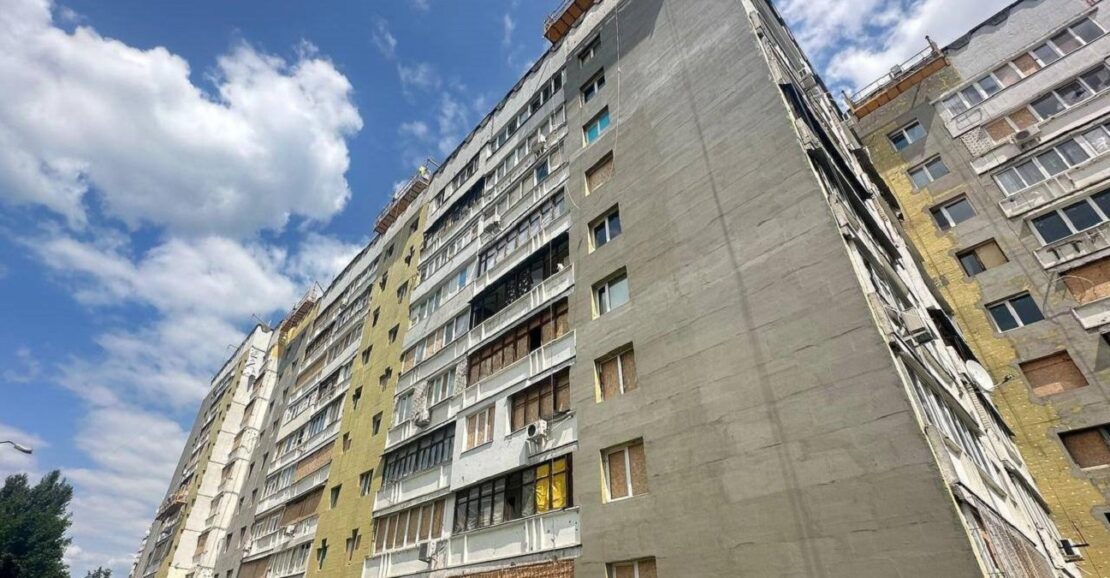 Відбудова на Північній Салтівці у Харкові триває