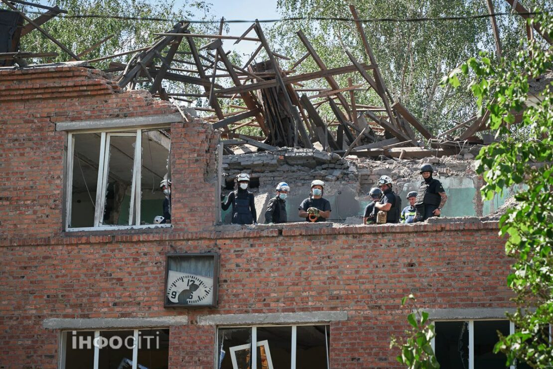 Як виглядає лікарня у Харкові після влучання КАБ