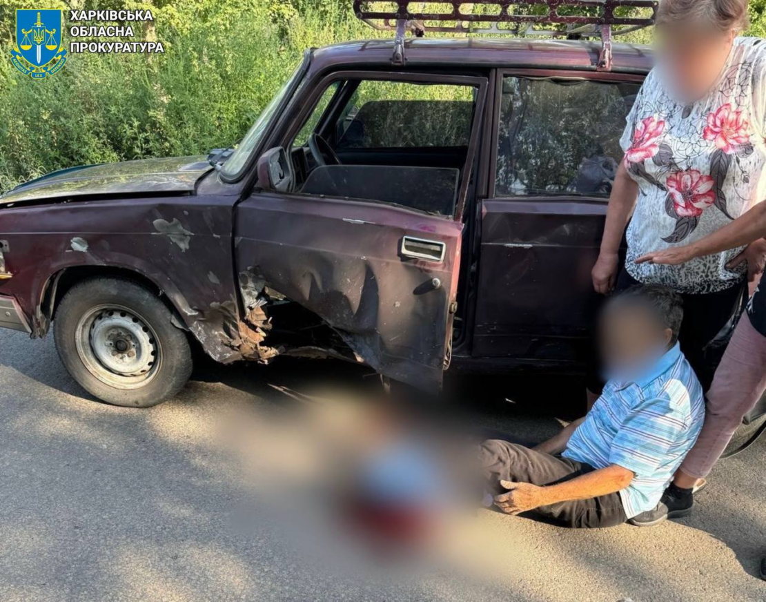 У Куп'янську ворожий дрон атакував цивільне авто: постраждало 4 особи