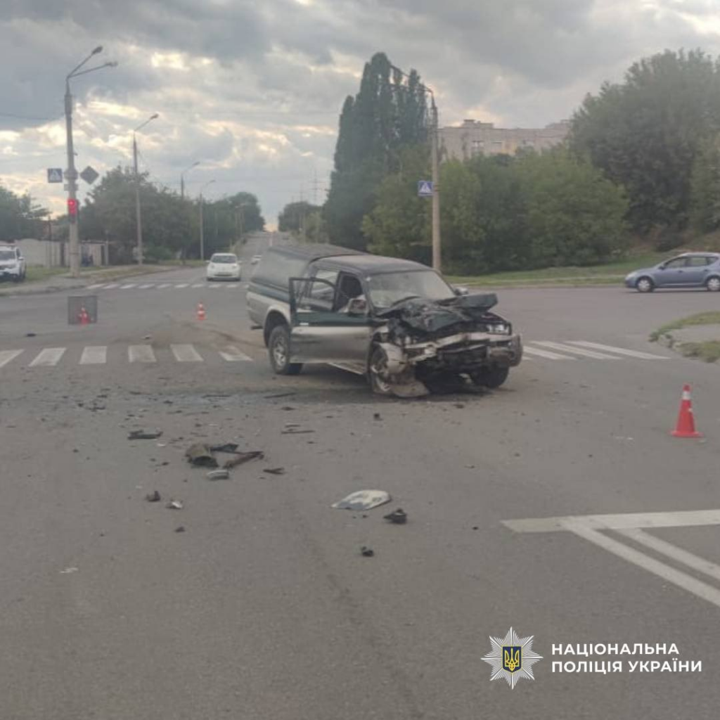 Поліція встановлює подробиці смертельної аварії на вулиці Єдності у Харкові