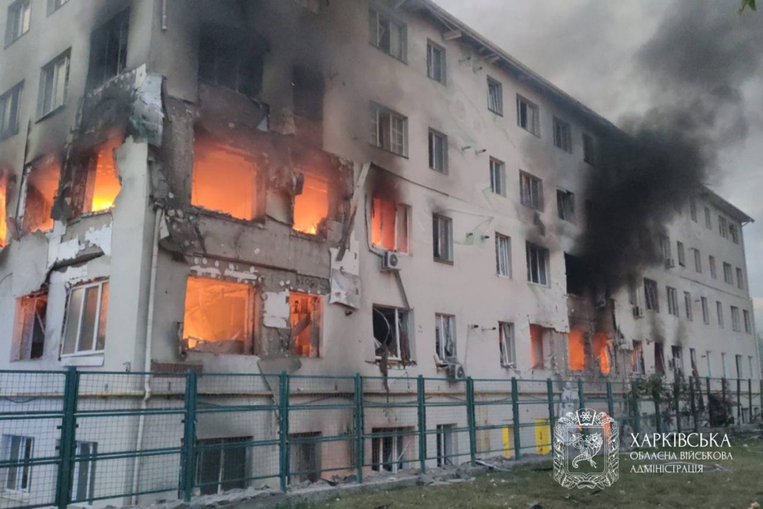 Окупанти обстріляли Індустріальний район: є загиблі, люди залишаються під завалами