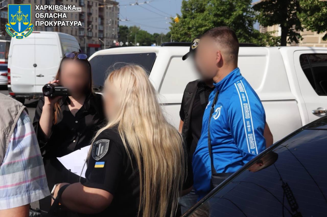 На Харківщині двоє колишніх поліцейських підставили колегу на хабарі