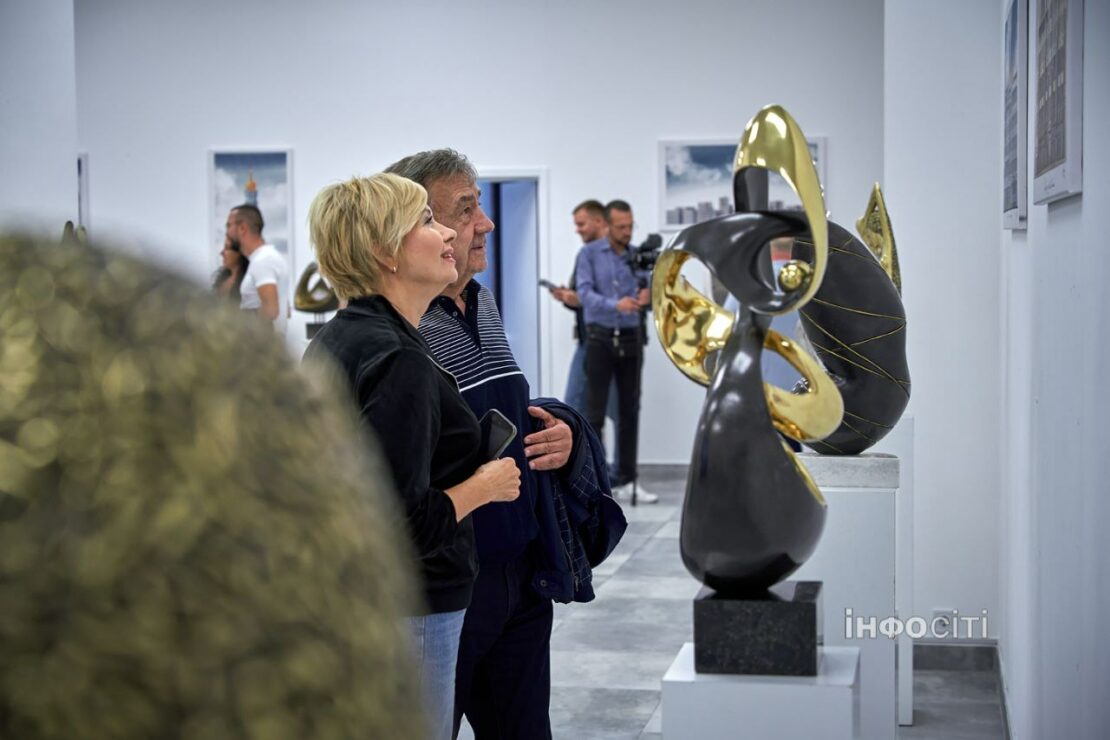 Відкриття артгалереї «Біла зала» у Харкові