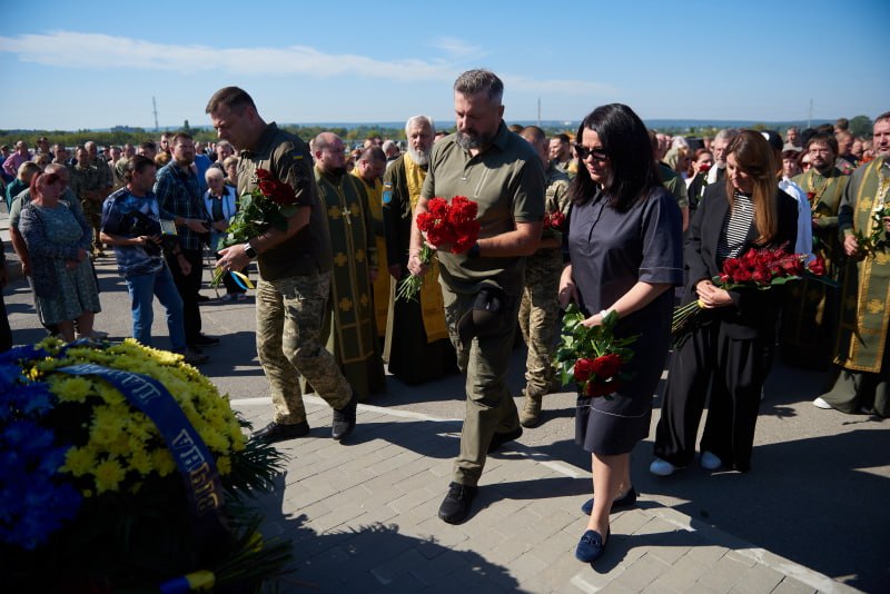 У Харкові вшанували пам’ять загиблих героїв України (фото)