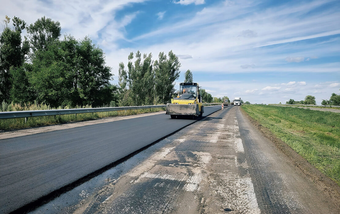 В Україні відновили 3,6 млн квадратних метрів дорожнього покриття