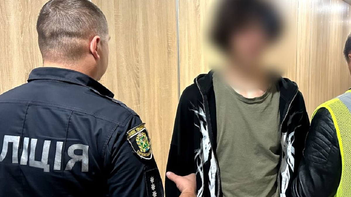 19-річний харків'янин спокусився на легкі гроші та підпалив мікроавтобус