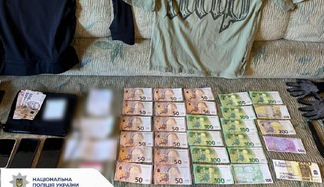 Дядько з племінником обікрали будинок в Дергачах на Харківщині