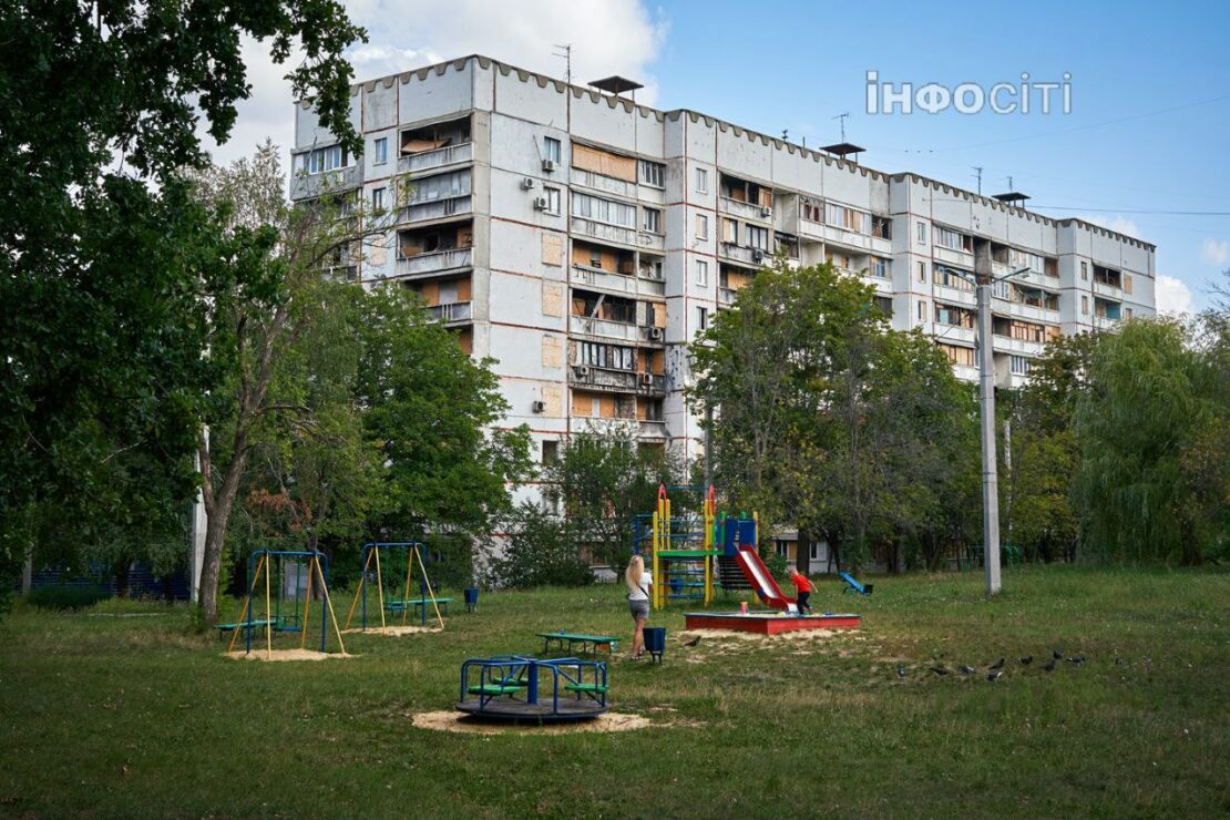 На Північну Салтівку у Харкові повертається життя (фото)